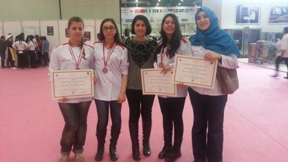 Hacı Fahri Zümbül Mesleki ve Teknik Anadolu Lisesinden Gençler Pratik Ekip Yarışmasında Bronz Madalya