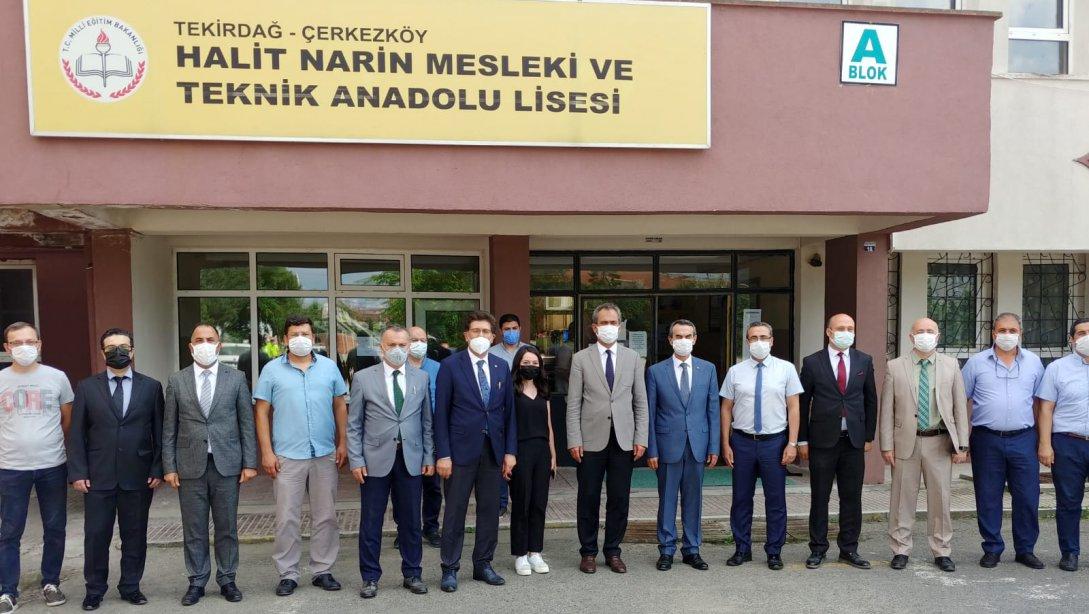 Milli Eğitim Bakan Yardımcısı Mahmut ÖZER, Halit Narin Mesleki ve Teknik Anadolu Lisemizi Ziyaret Etti.