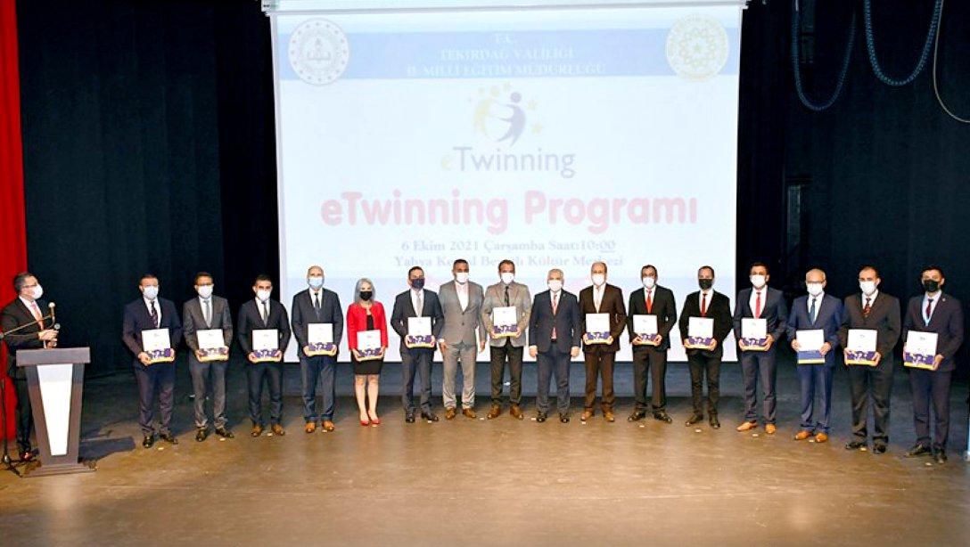 Tekirdağ'da e-Twinning, TÜBİTAK ve Dersimiz Tekirdağ Projeleri Ödül Töreni Düzenlendi