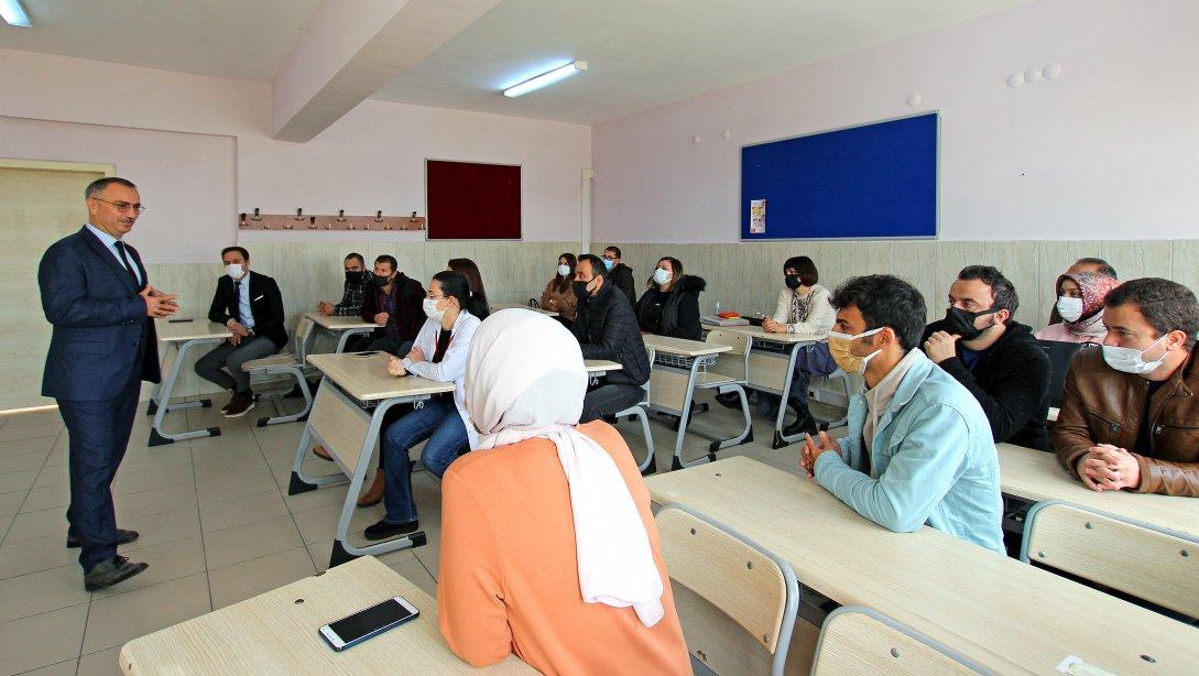 Millî Eğitim Müdürümüz Çerkezköy İmam Hatip Ortaokulu Öğretmenler Kurul Toplantısına Katıldı