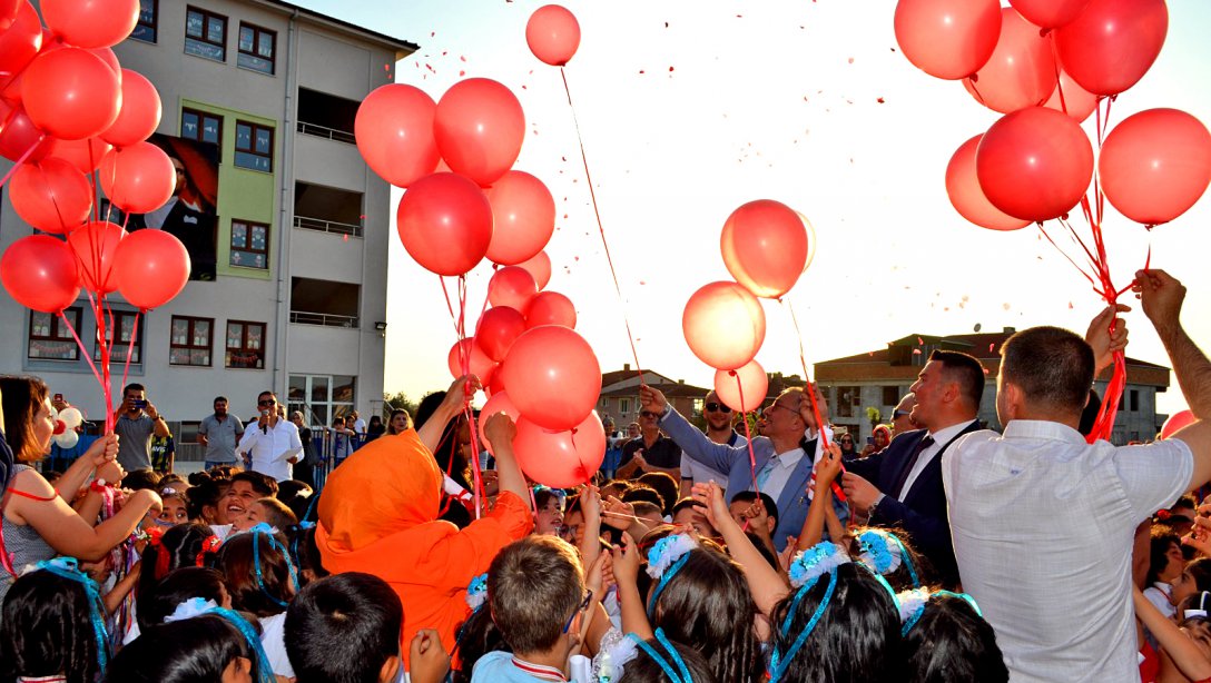 Veliköy İlkokulu'nda Okuma Bayramı Düzenlendi