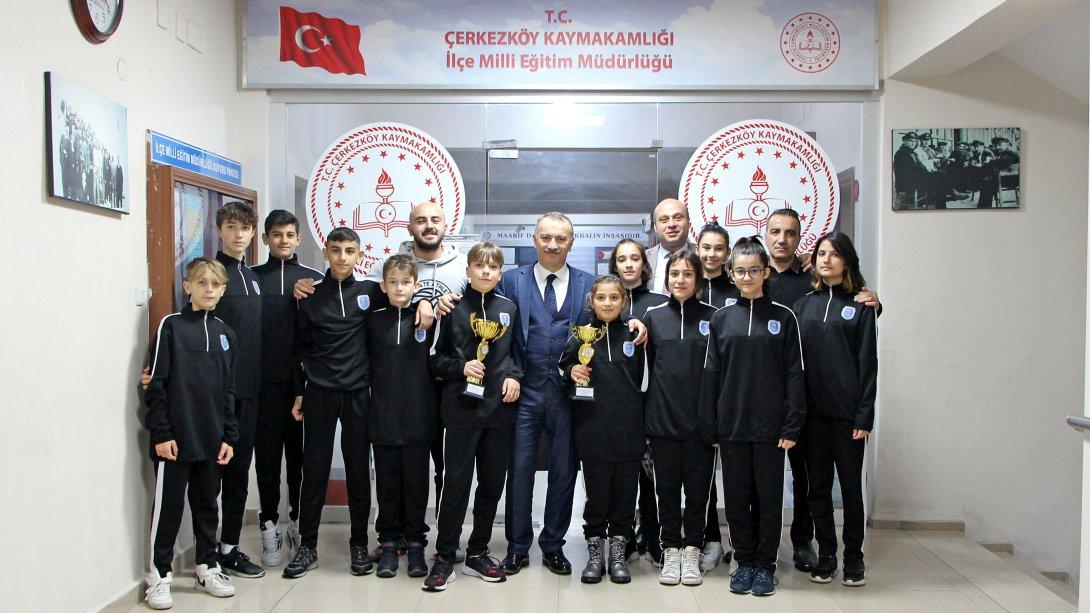 Metin Seçkin Ortaokulu Kros Takımı Tekirdağ Şampiyonu Oldu
