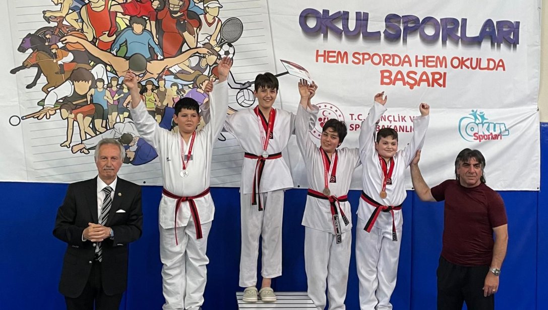 Tekirdağ 'da Düzenlenen Okul Sporları Turnuvalarında Öğrencilerimizden Büyük Başarı